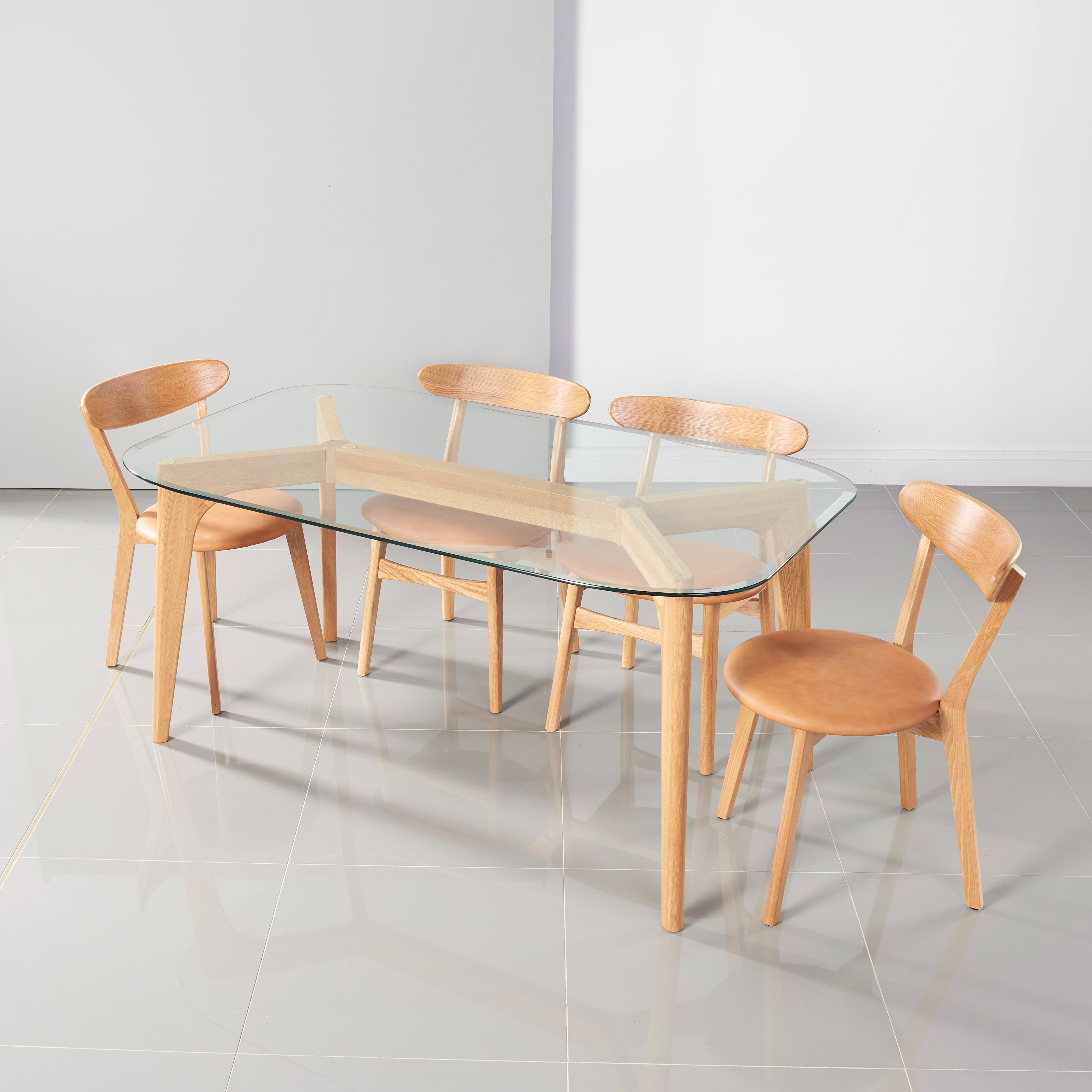 Hilda Solid Wood Dining Table - Glass + Solid Oak