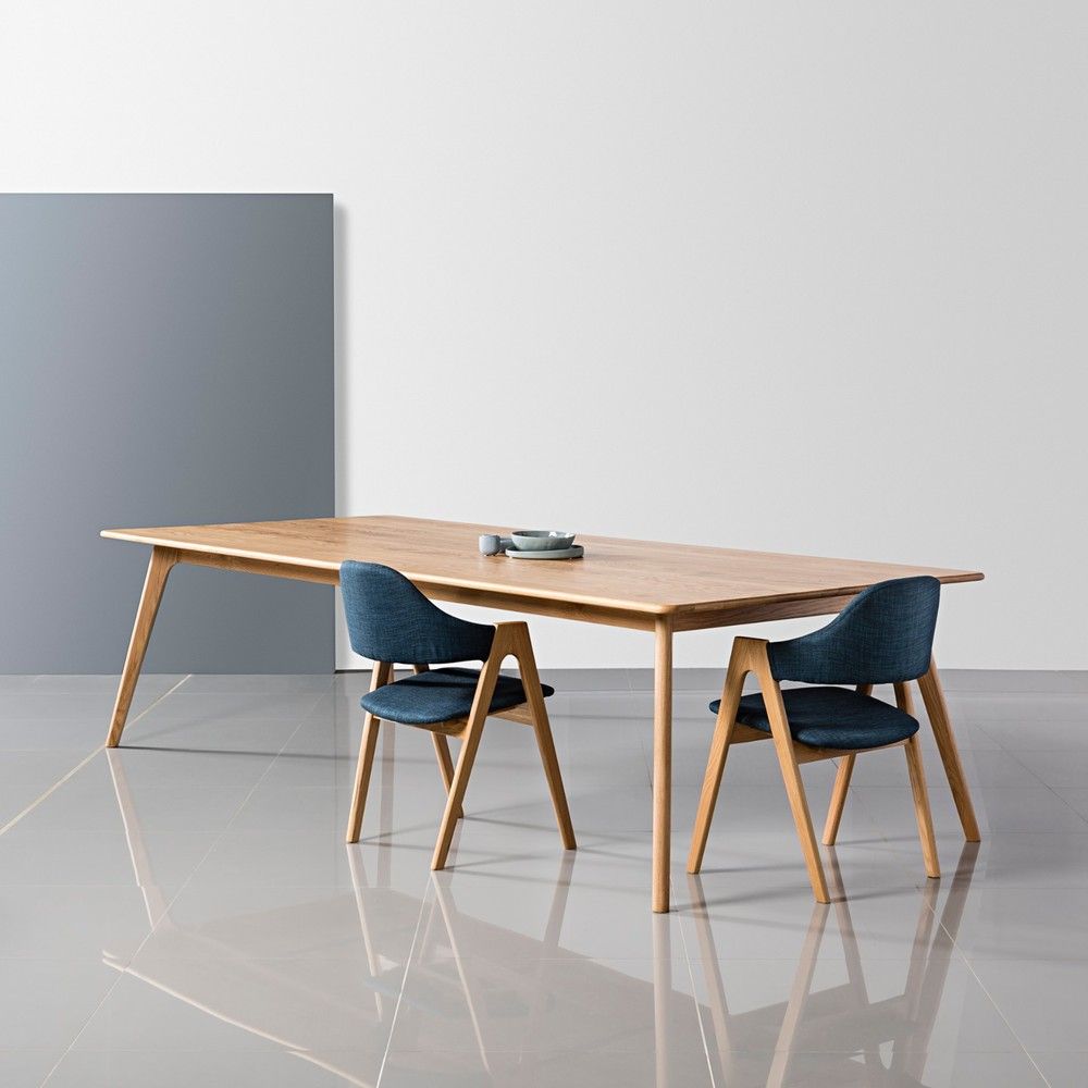 Magnus Dining Table - Rectangular - Solid Oak