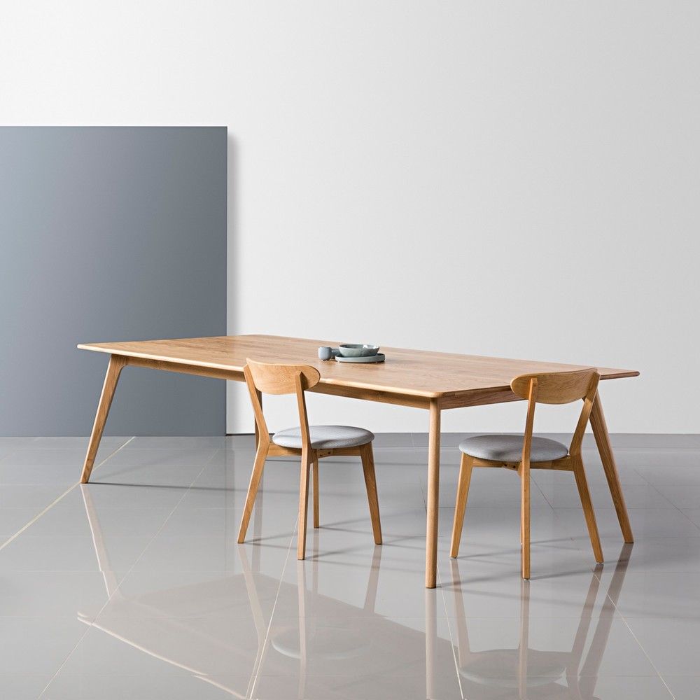 Magnus Dining Table - Rectangular - Solid Oak