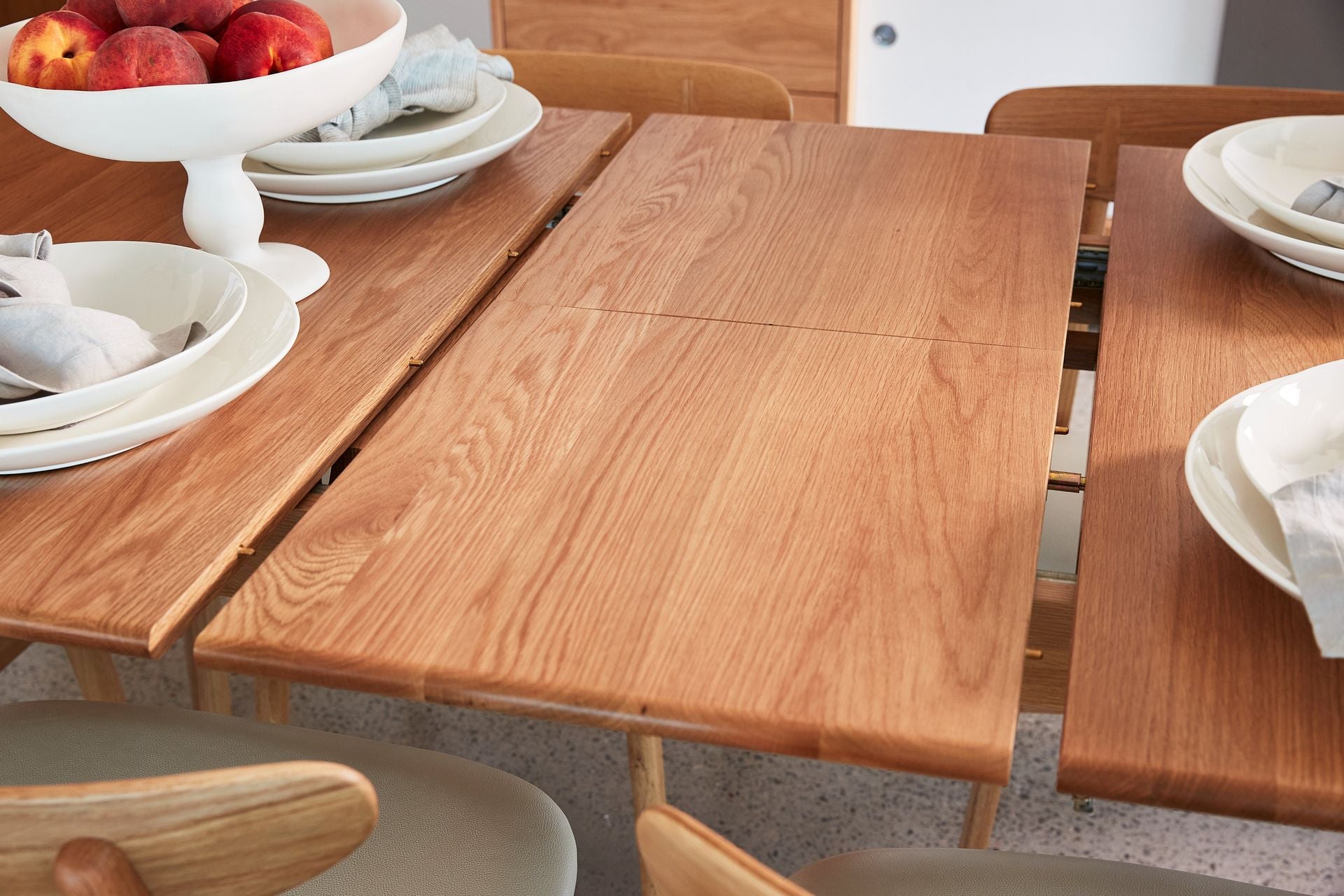 Magnus Solid Wood Dining Table - Extension - Solid Oak